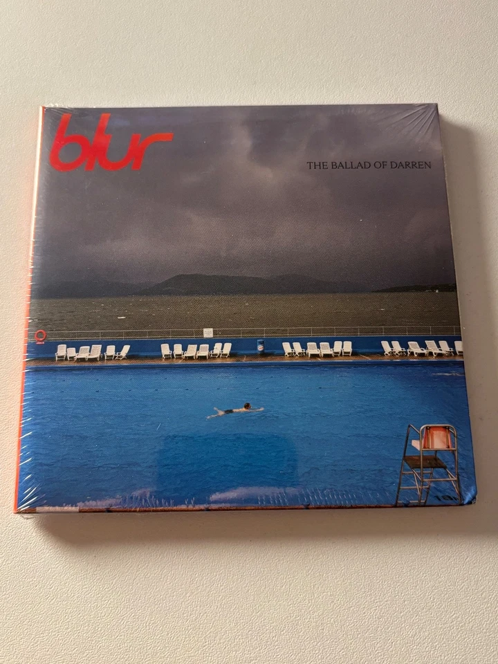 BLUR FULL BAND SIGNED AUTOGRAPHED POSTCARD + CD Sealed - Image 4 of 4