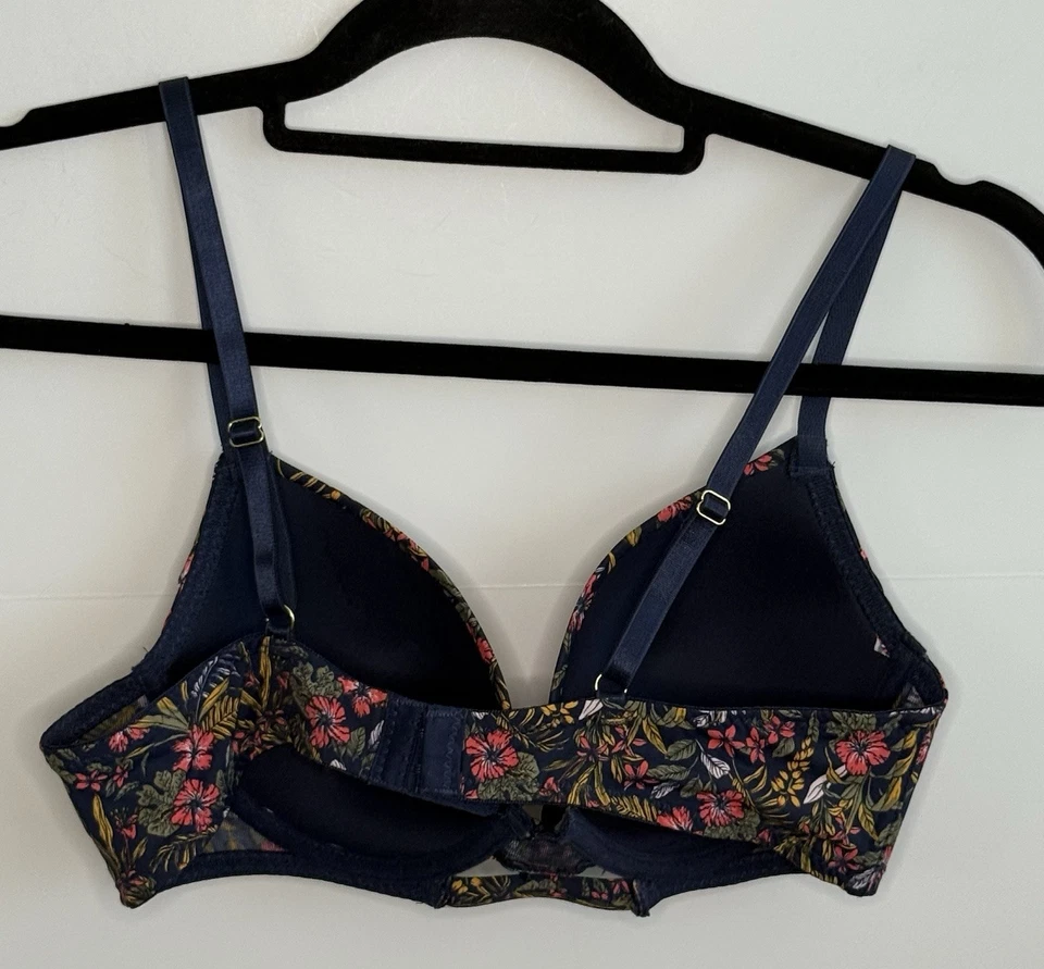 Daisy Fuentes T-Shirt Plunge Bra 36B Blue With Floral Pattern Fast Shipping - Image 2 of 4