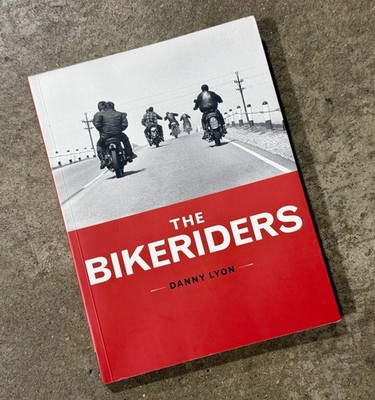 THE BIKERIDERS Signed by Danny Lyon (2003, Trade Paperback) Tom Hardy