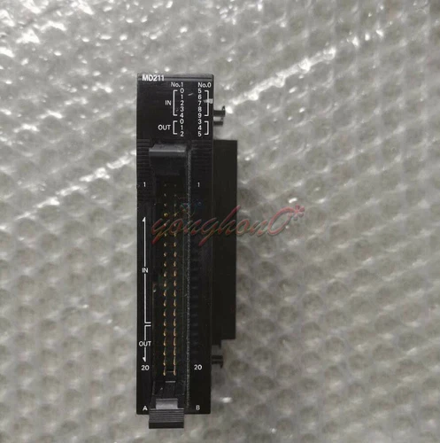 1PC Used OMRON CJ2M-MD211 PLC Module