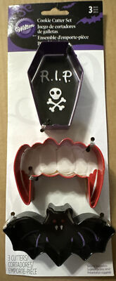 New Wilton Halloween Cookie Cutters 3 Pack - Casket Coffin Vampire Fangs Bat BX1