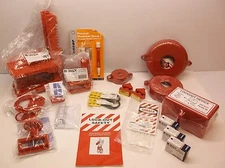 Brady Portable Electrical / Valve Lockout / Tagout 21 Piece Kit (E22S) (EF)