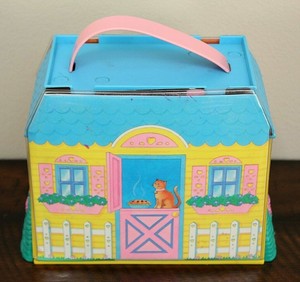 vintage magnetic dollhouse