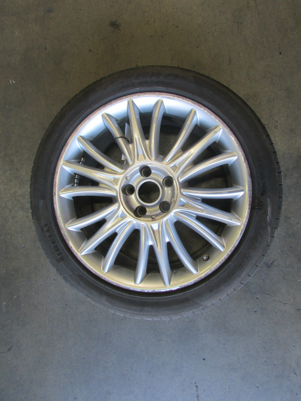 2014 Maserati Quattroporte, Front Wheel / Rim, Curb Rash 19", Used P/N 980157011