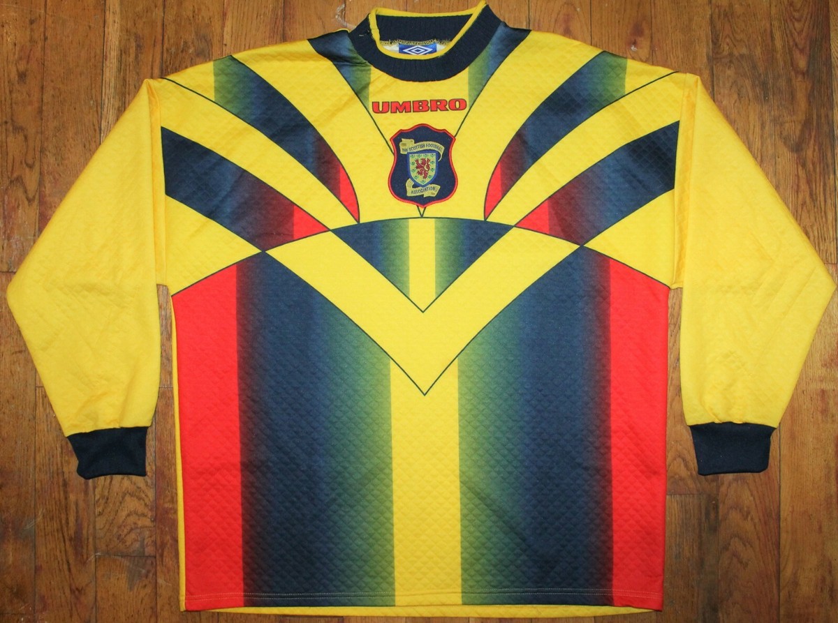 Vintage 1997-98 Umbro Scotland / Scottish FA Goalkeeper Home