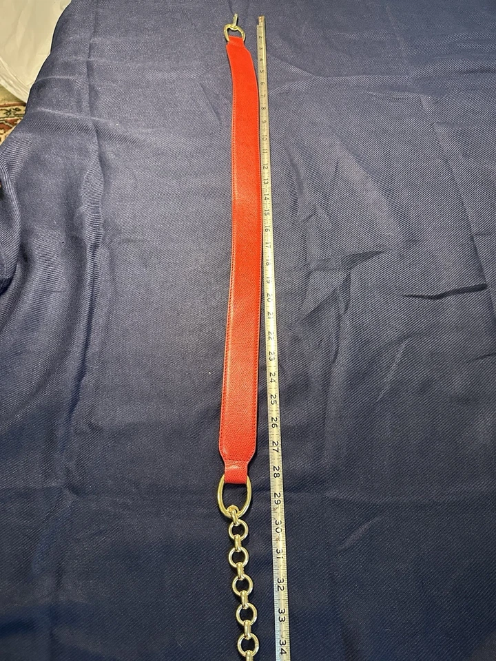 Vintage 1980’s Red Escada Elements Leather And Gold Tone Size 38 - Image 4 of 4