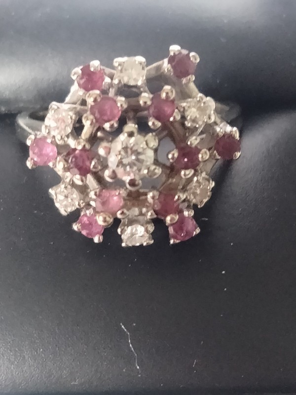 Vintage 14K White Gold Diamonds & Rubies Ring Size 7 