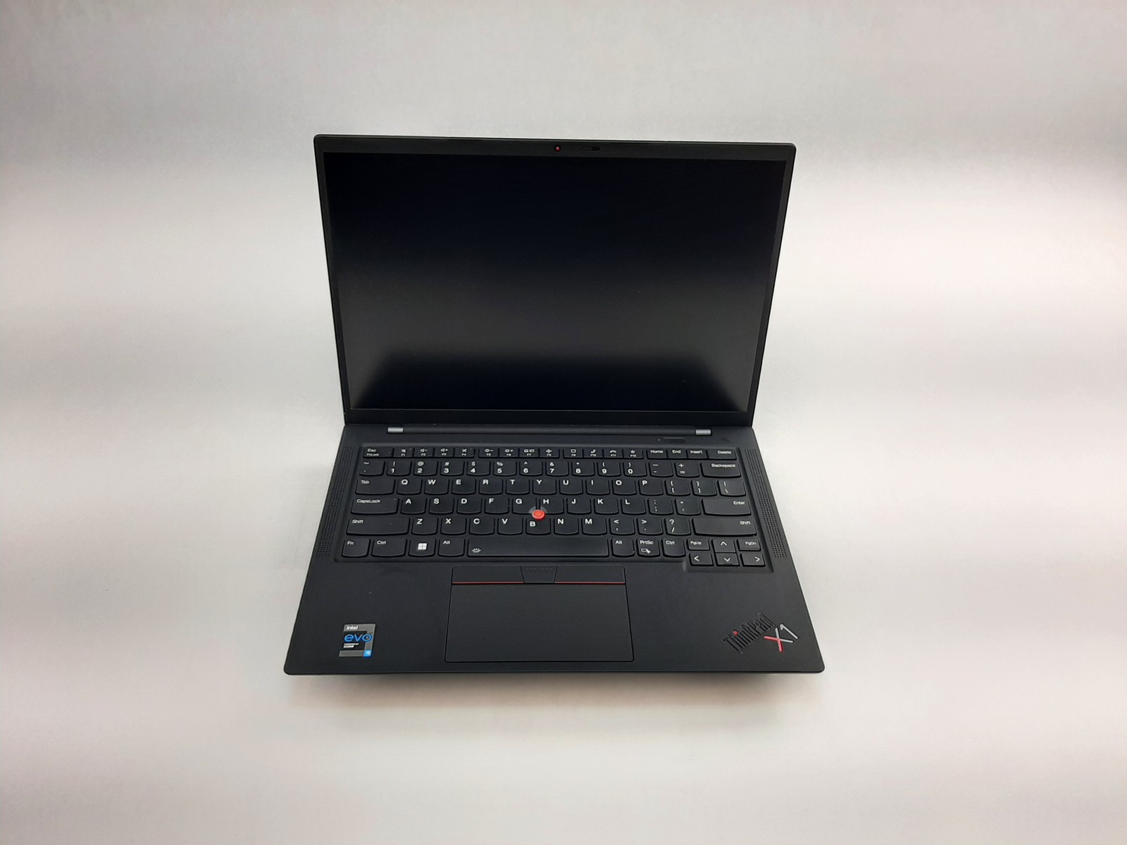 Lenovo ThinkPad X1 Carbon i5-1135G7 2.40GHz 16GB RAM 256GB NVMe No AC C4*140