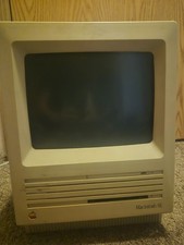 Apple Macintosh SE works only comes with power cord vintage