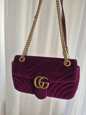 Gucci Marmont GG Velvet Lila Fuchsia Gold Flap Bag Crossbody Shoulder Bag Purse