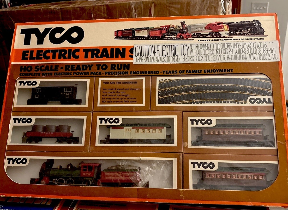 Tyco ho scale electric train set 7319 New, Factory Sealed