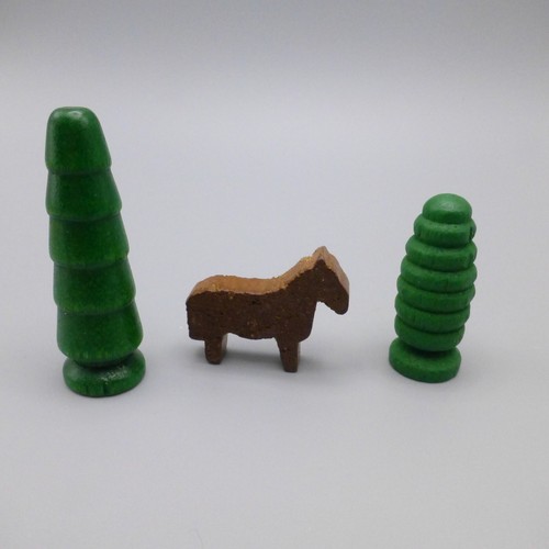 Vintage Juri Mini Wood Farm Animals Cows Horse Village Figures Christmas Putz - Photo 8 sur 9