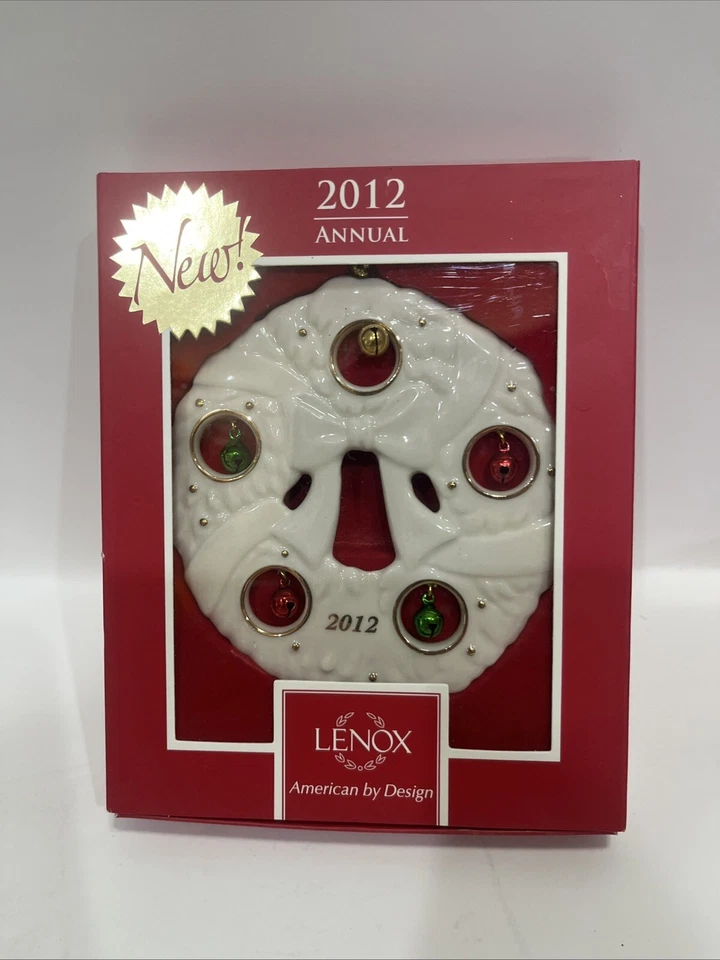 2 adornos de corona anuales Lenox 2012 y esta casa nuevos en caja 091 Foto 2 de 3