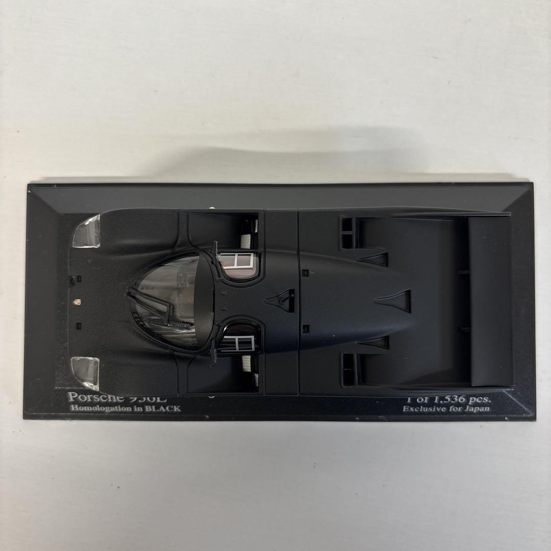 ミニカー Porsche 956L Homologation in BLACK Minichamps 1:43 Porsche 956L Homologation in black (B3-14
