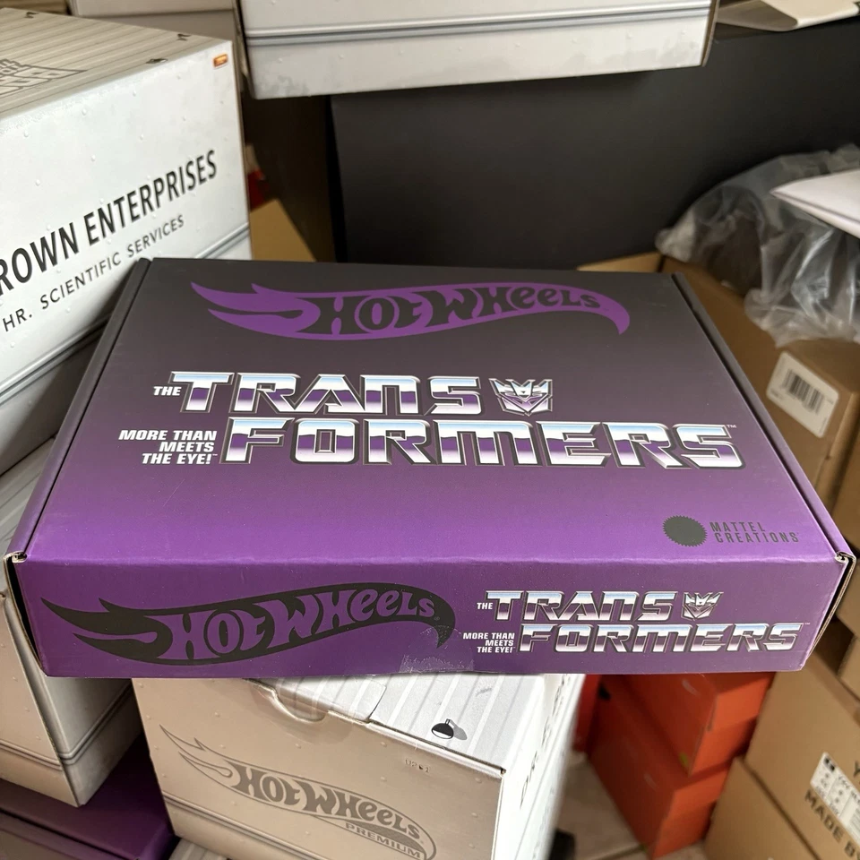 Hot Wheels Transformers Nemesis Prime IN HAND✅ - Immagine 4 di 4