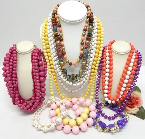VINTAGE TO NOW COSTUME CRAFT BEADED NECKLACE LOT FASHION JEWELRY LOT