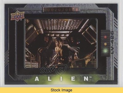 2017 Alien Movie Silver Foil Modern Ellen Ripley With Arms Loaded #86 READ 0s9c