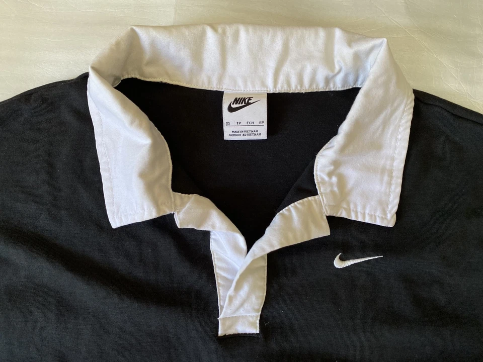 Camiseta polo Nike cuello en contraste para mujer talla XS negra manga larga informal Foto 2 de 4