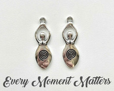 5 x Tibetan Silver GODDESS OF FERTILITY SPIRAL GODDESS 39x13mm Charms Pendant
