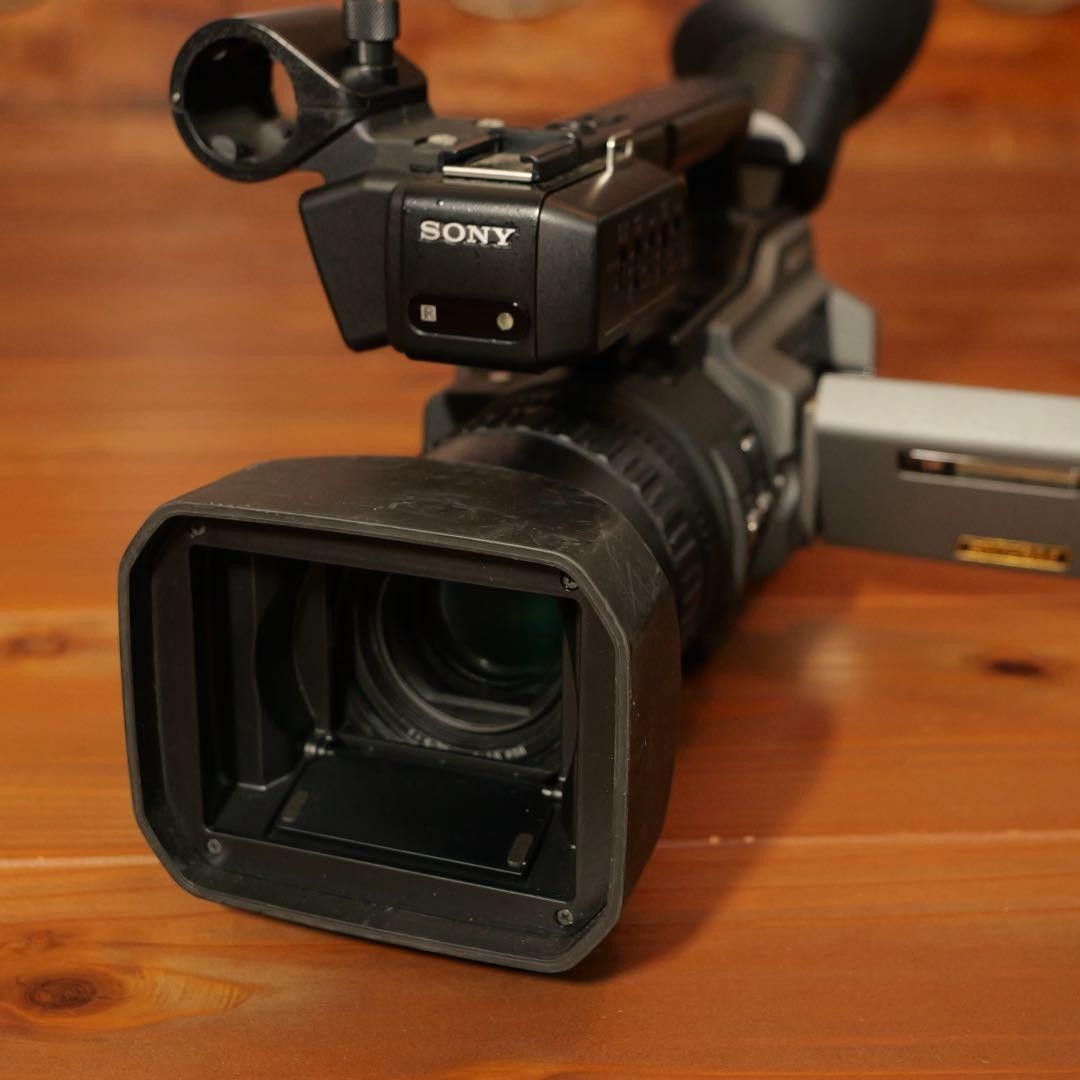 SONY DSR-PD170 DVCAM Professional Camcorder Used - Excellent
