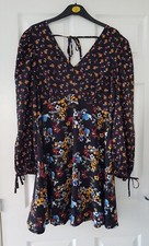 FLORAL DRESS size 12 black STUDIO summer V-NECK knee length LONG SLEEVES yellow