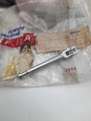 Fiat 242 lever stem clutch pedal - original Fiat 5435037, see fo