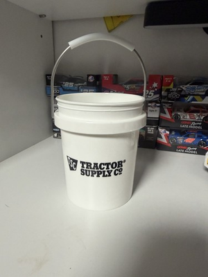 #ad Tractor Supply Co White Mini Bucket with Handle $4.99