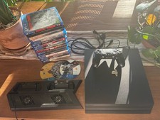 PS4 Pro 1TB PlayStation 4 Bundle - Tested Working