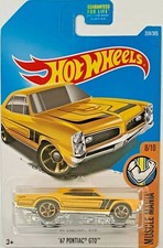 Hot Wheels 2017 Muscle Mania #8/10 '67 Pontiac GTO #DVC43 1:64 Scale