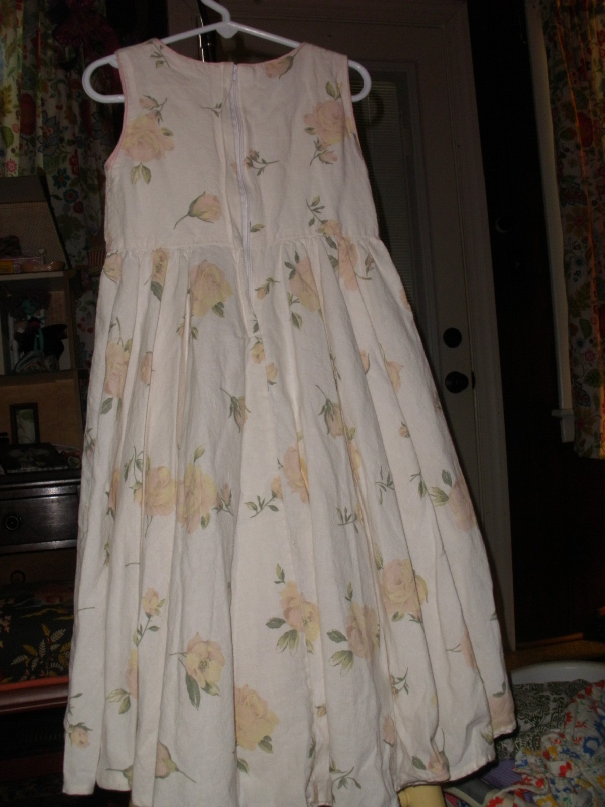 Picture 4 of 5