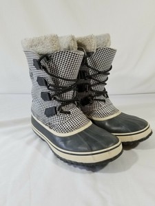 sorel houndstooth boots