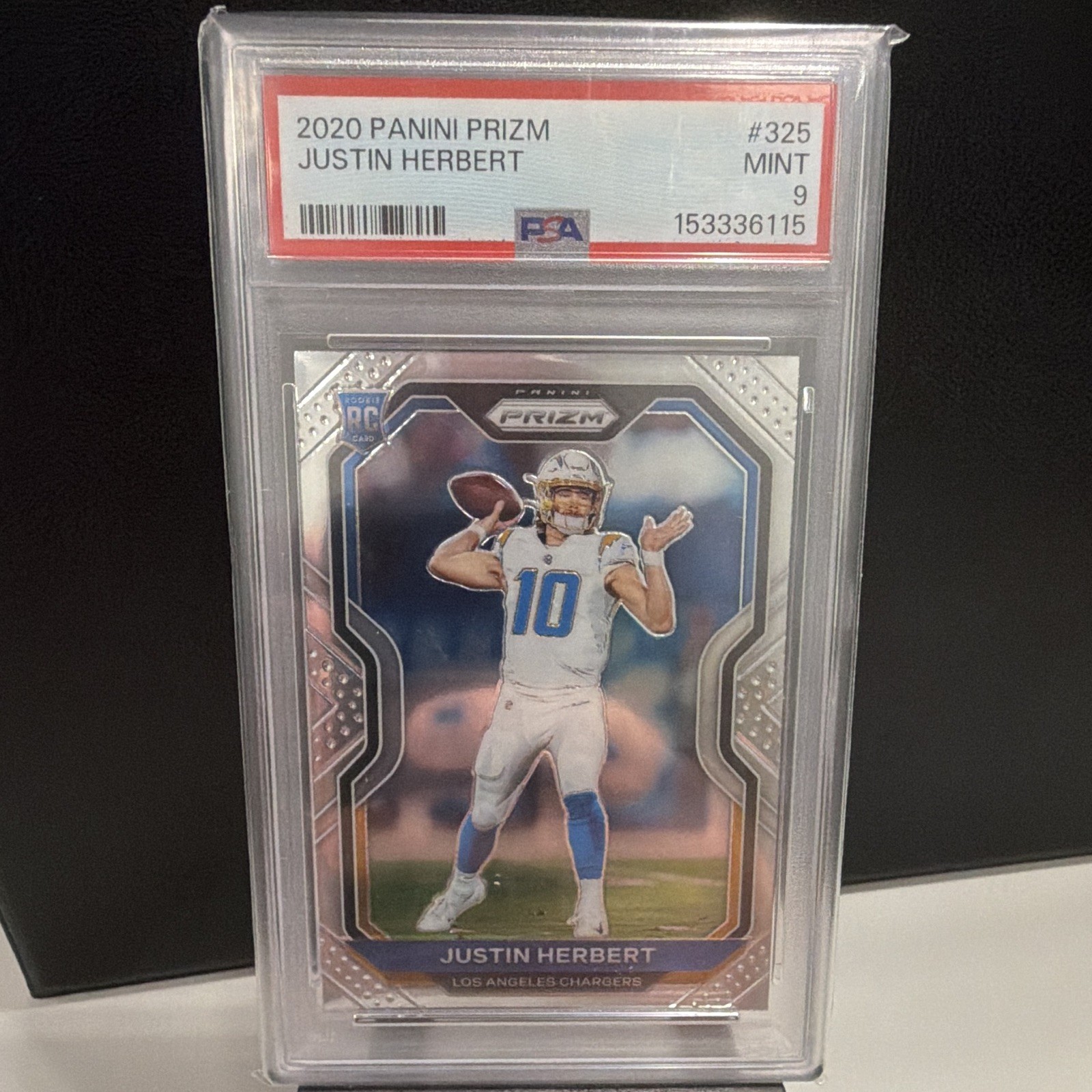 Panini 2020 Prizm Justin Herbert Los Angeles Chargers #325 RC Base PSA 9
