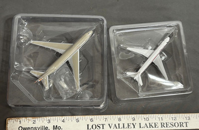 2   1:600 Diecast Passenger jet plane Schabak 827 767 DELTA HERPA Wings ASIANA