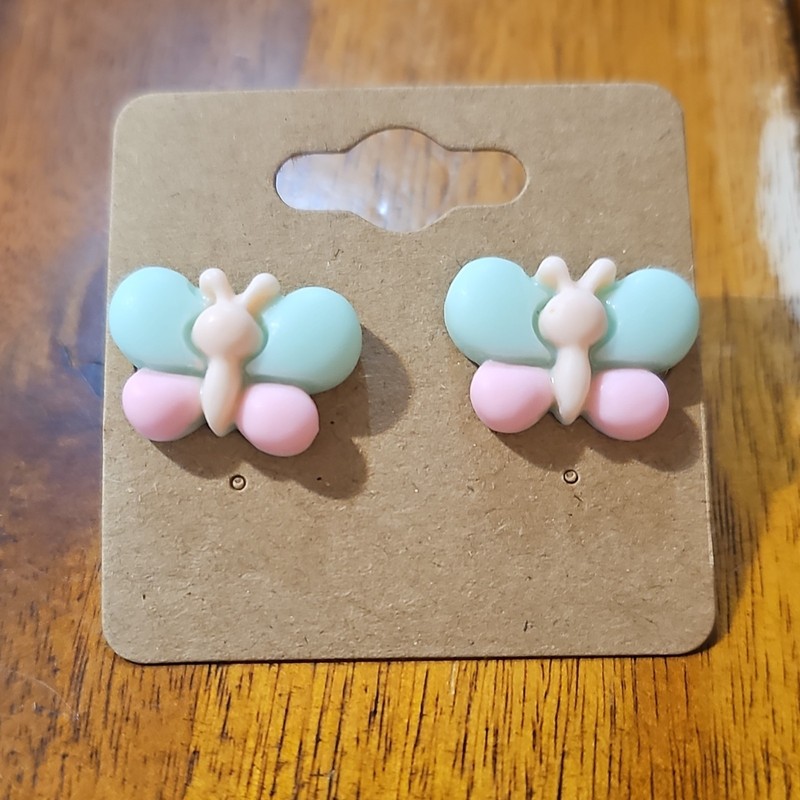 Light Blue Pink Plastic Butterfly Shape Stud Earrings Animals & Insects Butterf…