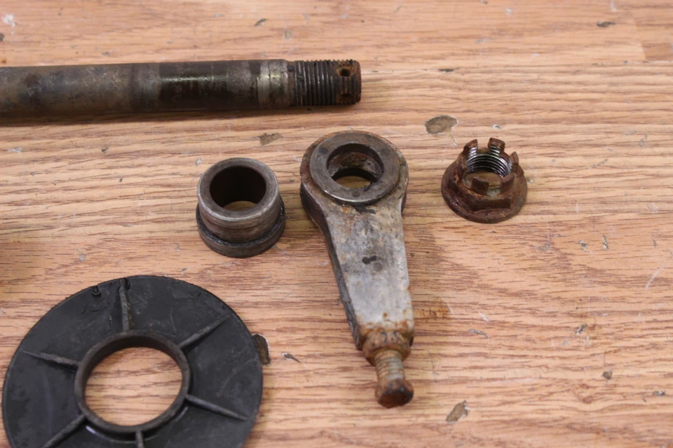 1976 YAMAHA XT500 Rear Axle w/ Adjusters and Spacers - Image 2 of 4