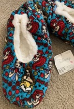 Disney Princess Fuzzy Slipper Sock Slippers In Size S/M 5-7 With Tag