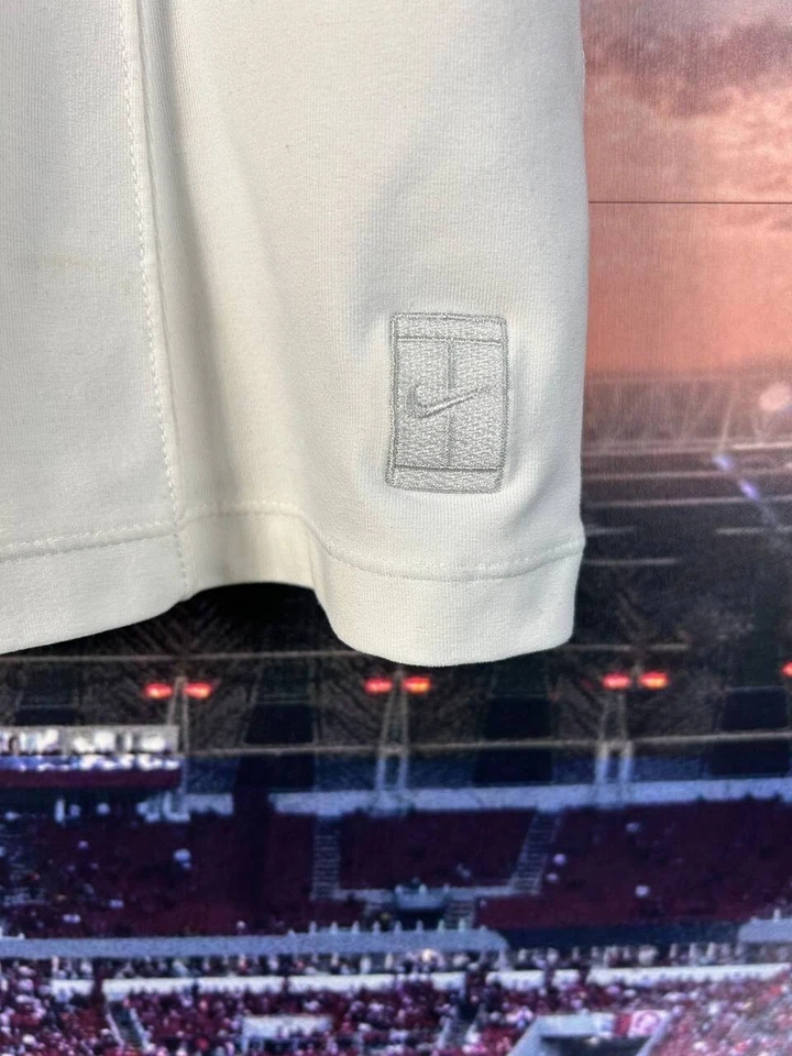 Camiseta para mujer Nike Alpha Project Golf vintage blanca poliéster talla L (12-14) Foto 3 de 4