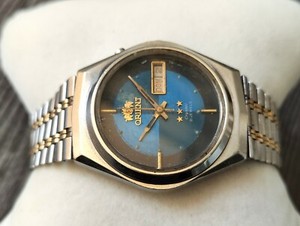 orient day date blue