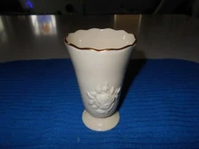 Vintage Flowered Miniature LENOX vase Cream colored gold trim 4.25"T N/MINT