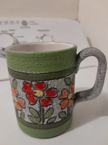 VINTAGE H H SIGNED ITALY 7262 Holt Howard CUP STUDIO POTTERY MUG CUP