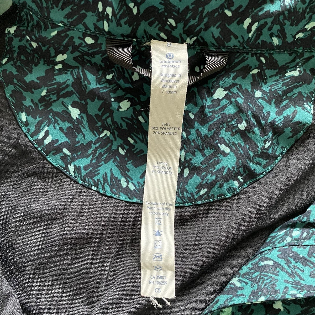 ★★★ Lululemon Go The Distance Lightweight Jacket Teal Black Womens