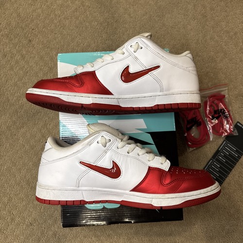 Supreme x Nike SB Dunk Low Varsity Red Sz.10.5 (CK3480-600) VNDS Super Clean! - Picture 2 of 9