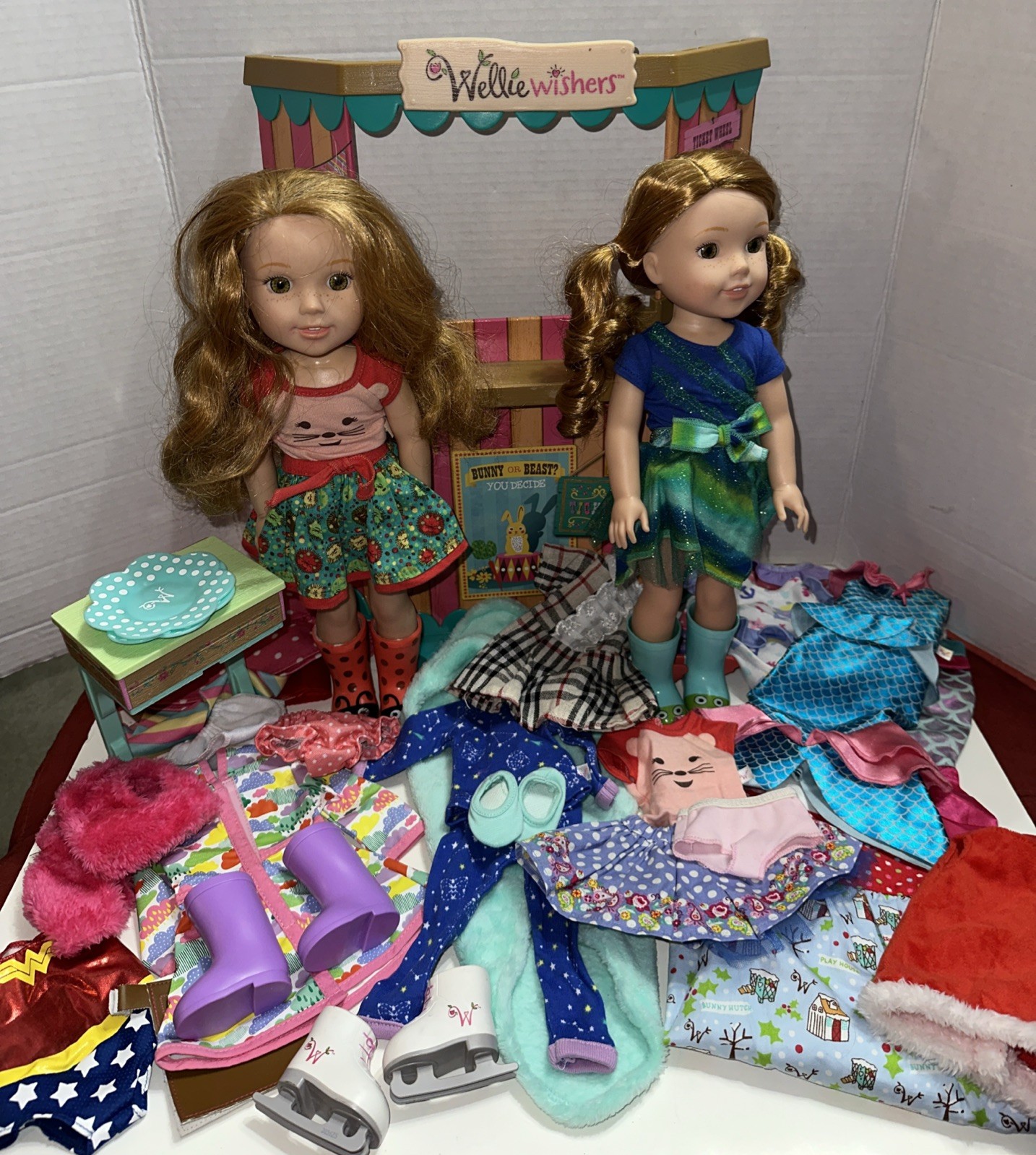 Clothes & Accessories Lot + Xtra Nonww Clothes