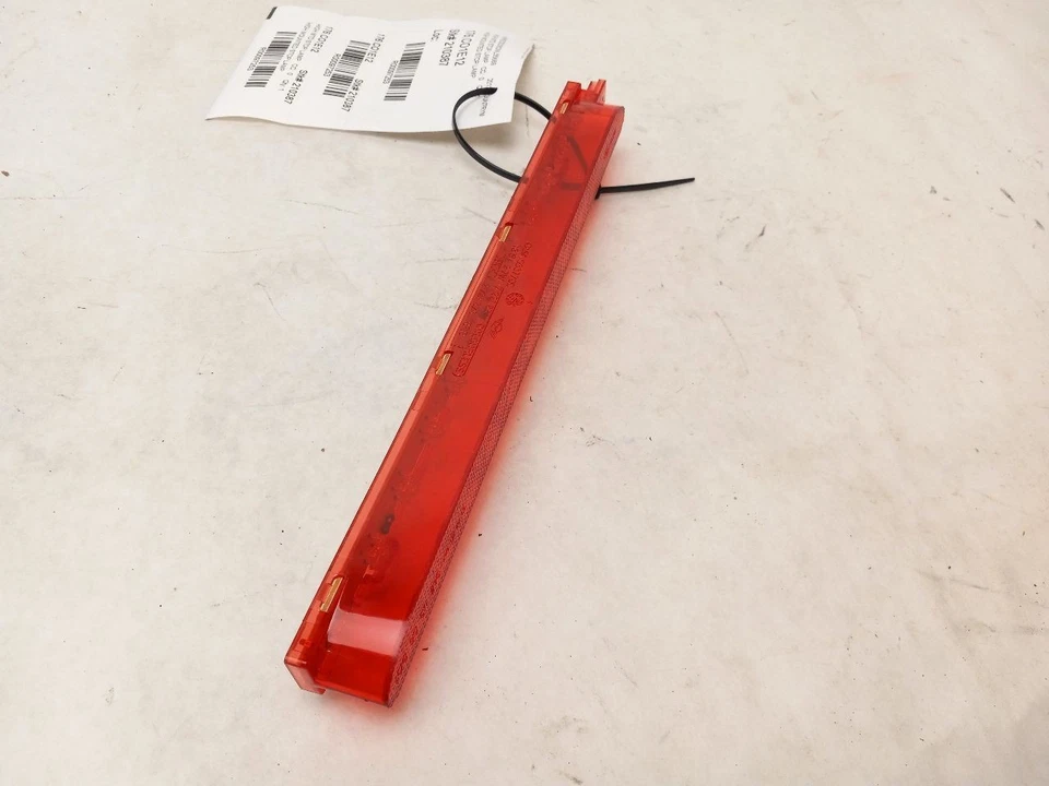 LÁMPARA DE PARADA DE MONTAJE ALTO se adapta a MINI COOPER COUNTRYMAN 2012 OEM Foto 2 de 4