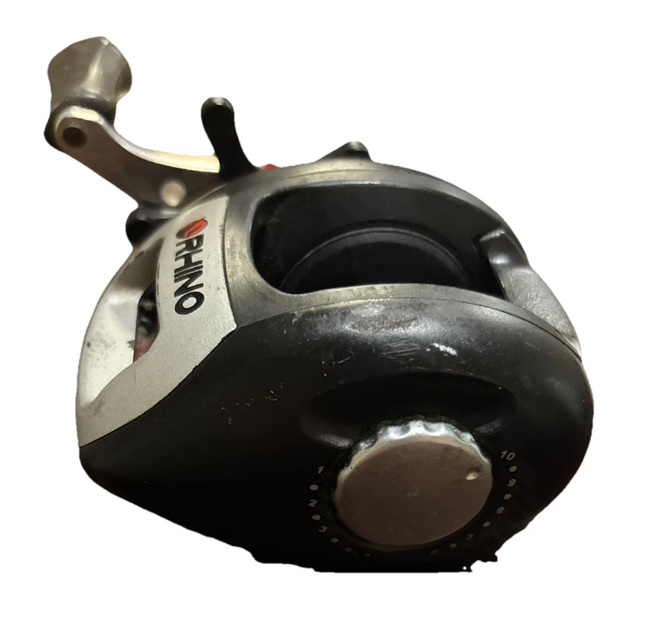 Carrete de fundición RHINO RBC 200 A - 2 cebos, liso Foto 2 de 4