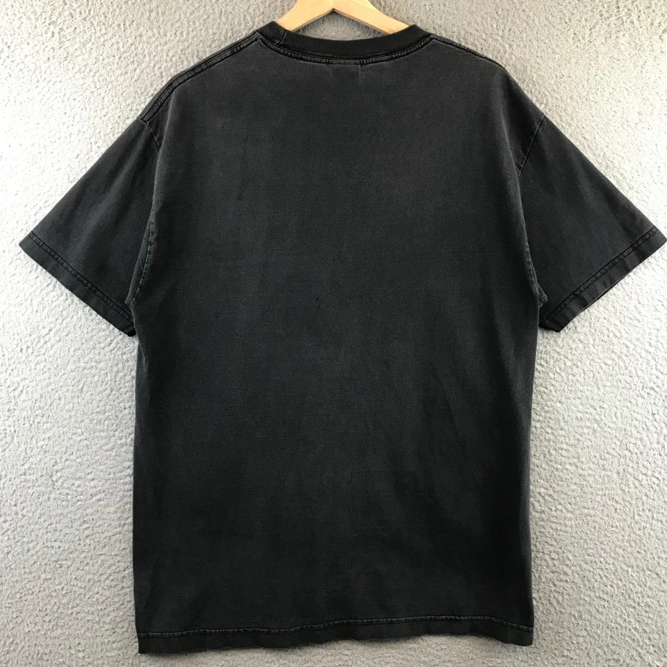 Vintage Y2K Gear DVS Futura Logo T-Shirt size L - Image 2 of 4