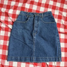 Vintage Gap Denim Skirt Made In USA Size 7/8 Blue Plate Special Diner Skirt