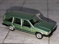 Brekina - Pcx 870667 - Volvo 740 Kombi - GrüN Metallic