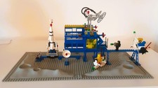 LEGO 6971 Inter-Galactic Command Base