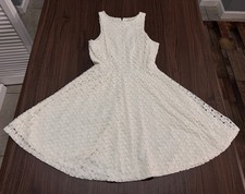 Love Fire White Lace Sleeveless Dress with Back Zipper Size S